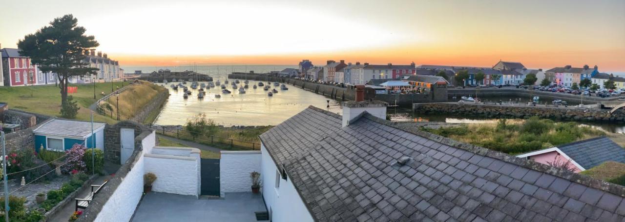 Vila Aberaeron Island House - Panoramic Harbour Views Exteriér fotografie